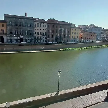 Konukevi Amazing View Pisa